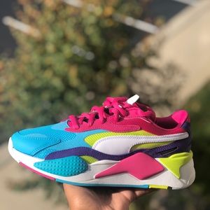Never worn, vibrant sneakers Puma RS-X, women 9US
